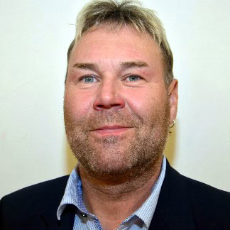 10_Uwe_Riedel324x324